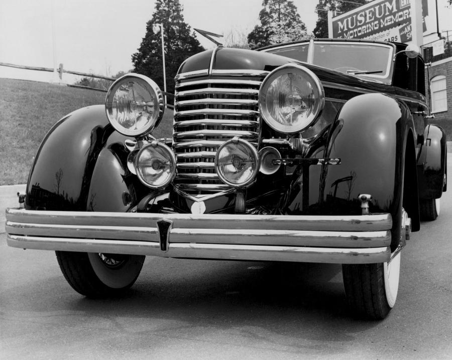  Duesenberg SJ397/2405 Town Car by Rollston 1937 года  (фото 5 из 5)